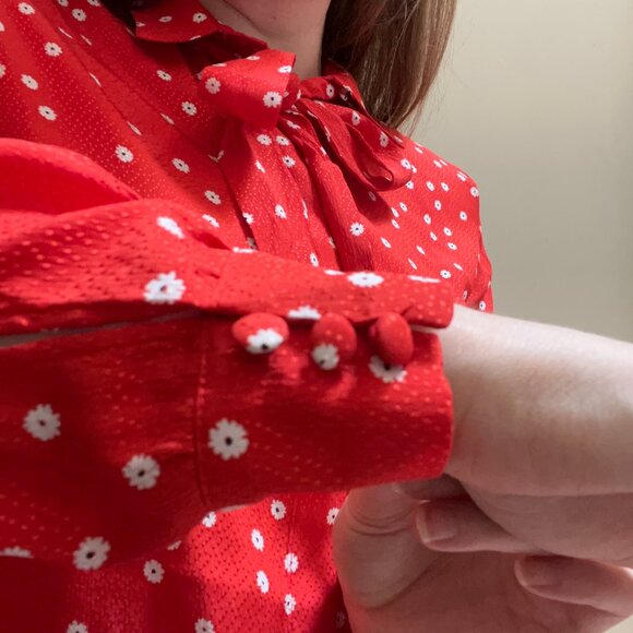 Sézane Red Silk Blouse w/ White Floral Print & Tie Bow | Size 40 (US 8/M) - Picture 2 of 10